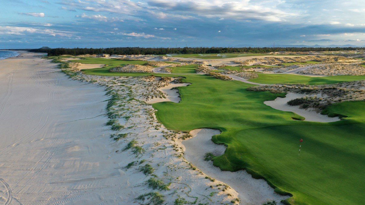Hoiana Shores beachside fairway