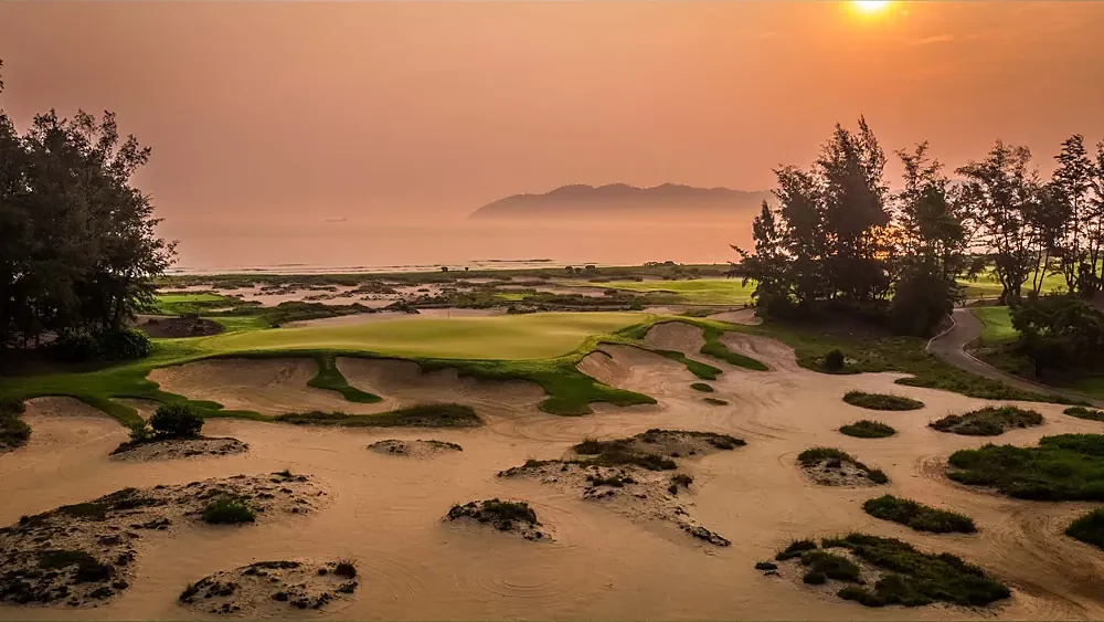 Sunset over the dunes at Laguna Golf Lăng Cô